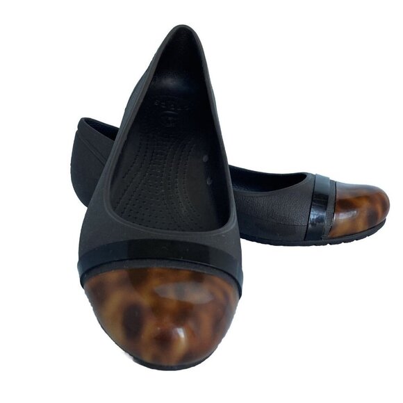 CROCS Black and Brown Flats - Picture 3 of 11
